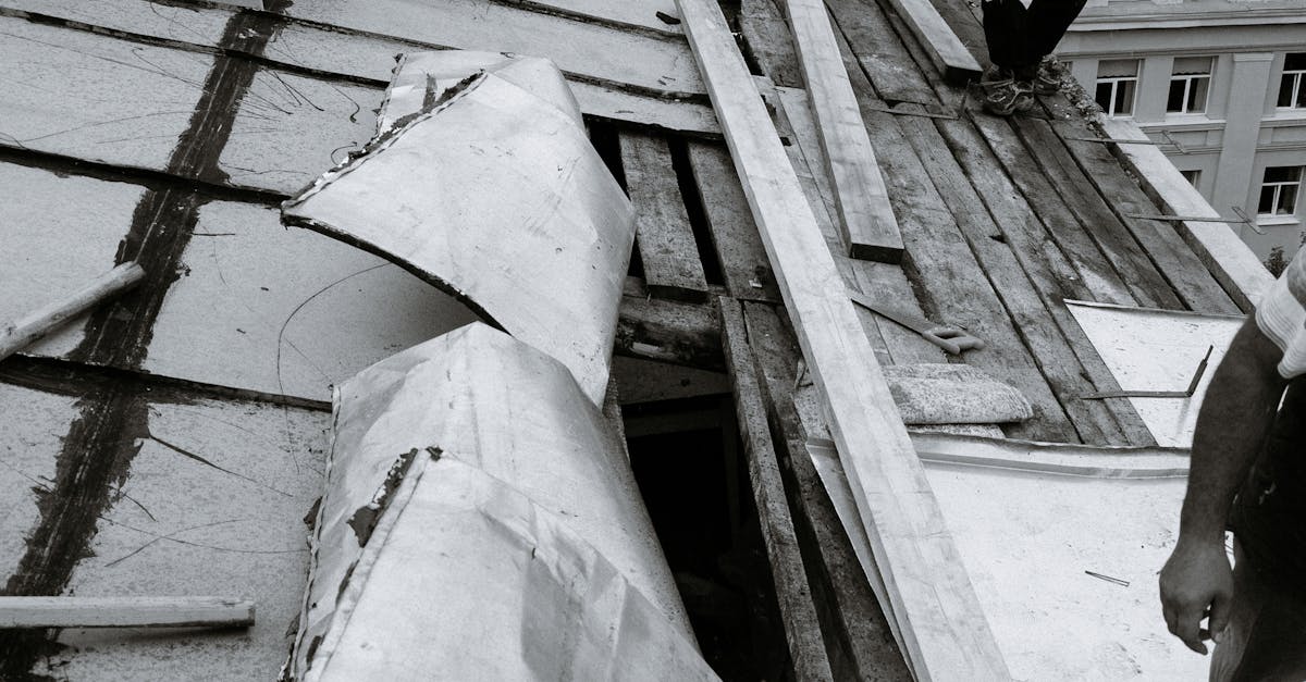 Understanding the Costs of Professional Roof Repairs